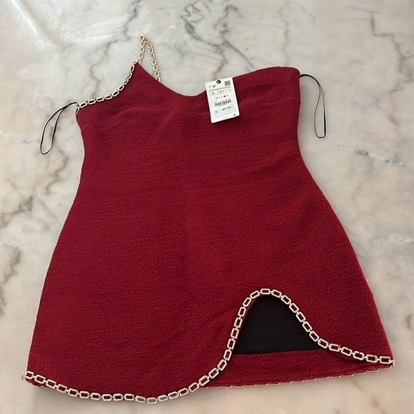 Zara Textured Tweed Boucle Asymmetric Chain Trim Mini Dress Red Gold Chain Sz L - Picture 8 of 17